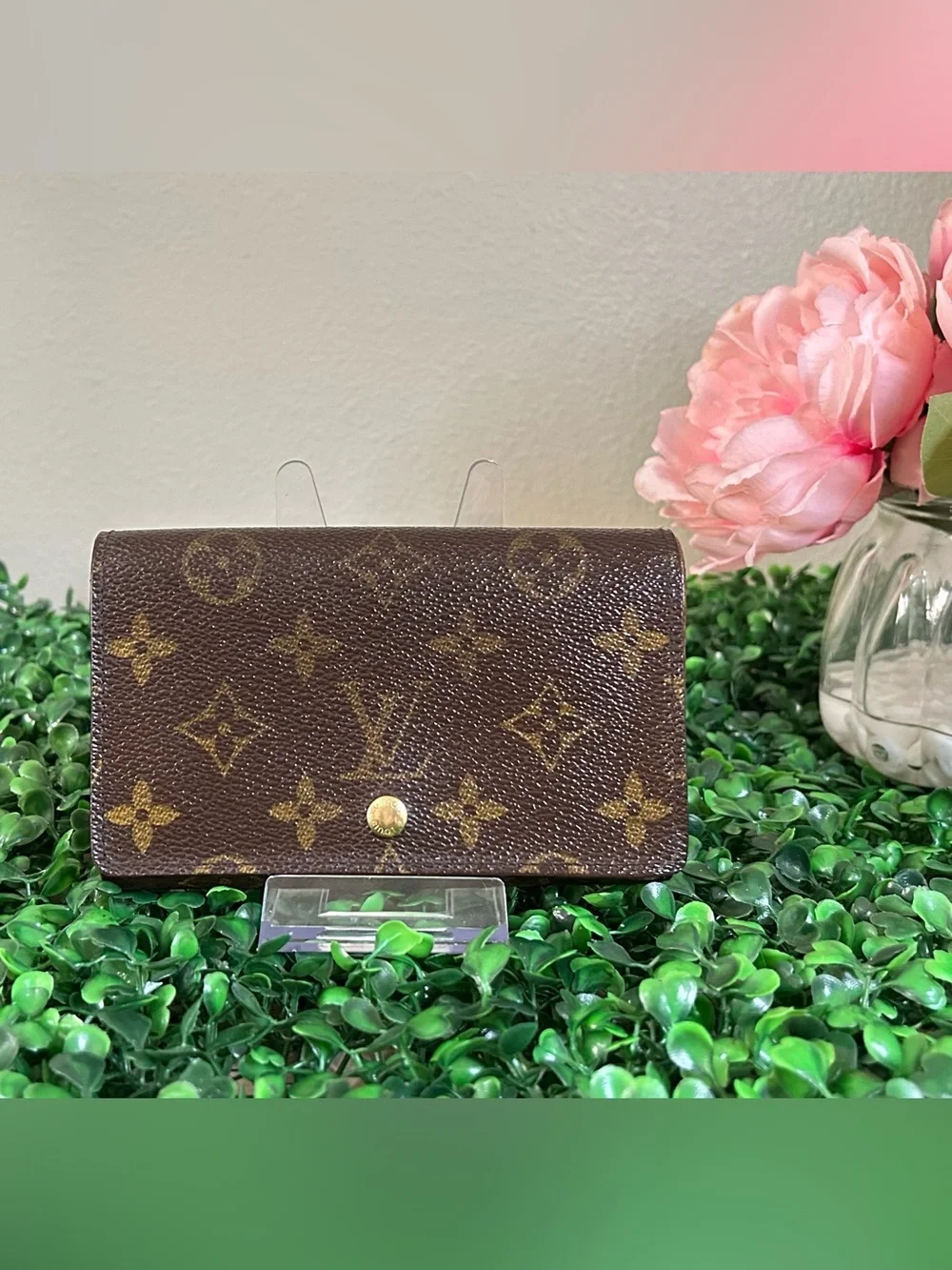 Louis Vuitton Monogram Vintage Portefeuille Trésor Bifold or Wallet on Chain